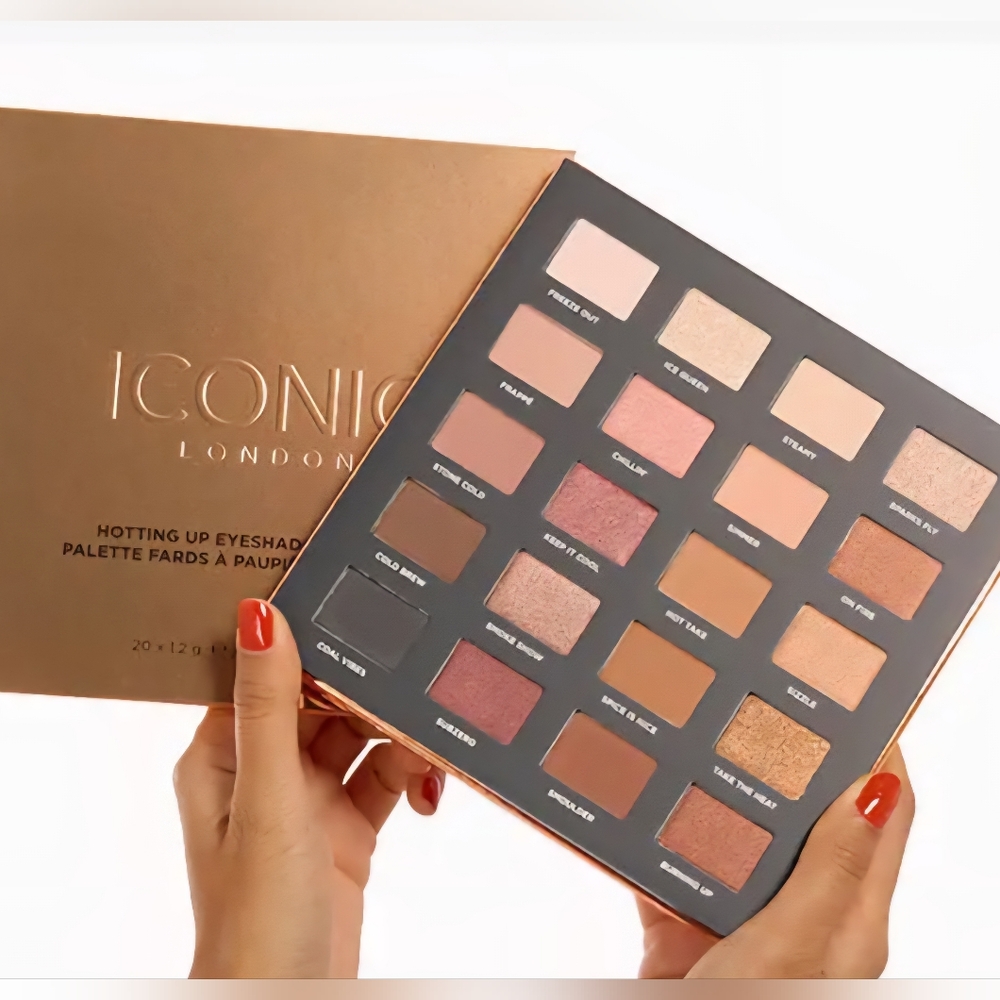 NIB ICONIC LONDON Hotting Up Eyeshadow Palette - Picture 2 of 3
